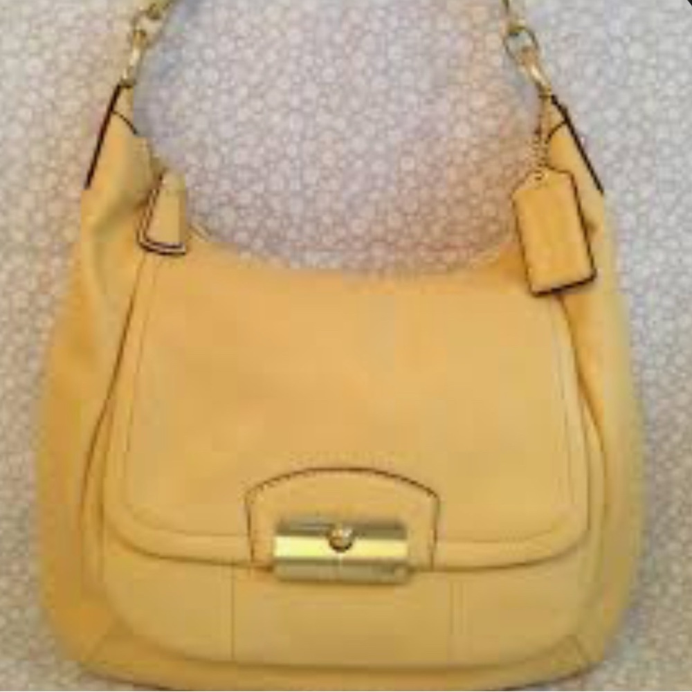 Coach Yellow Leather Kristin hobo 🐣